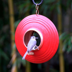 Fly-Thru™ Bird Feeder