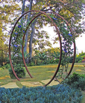 Gracie Modern Arbor